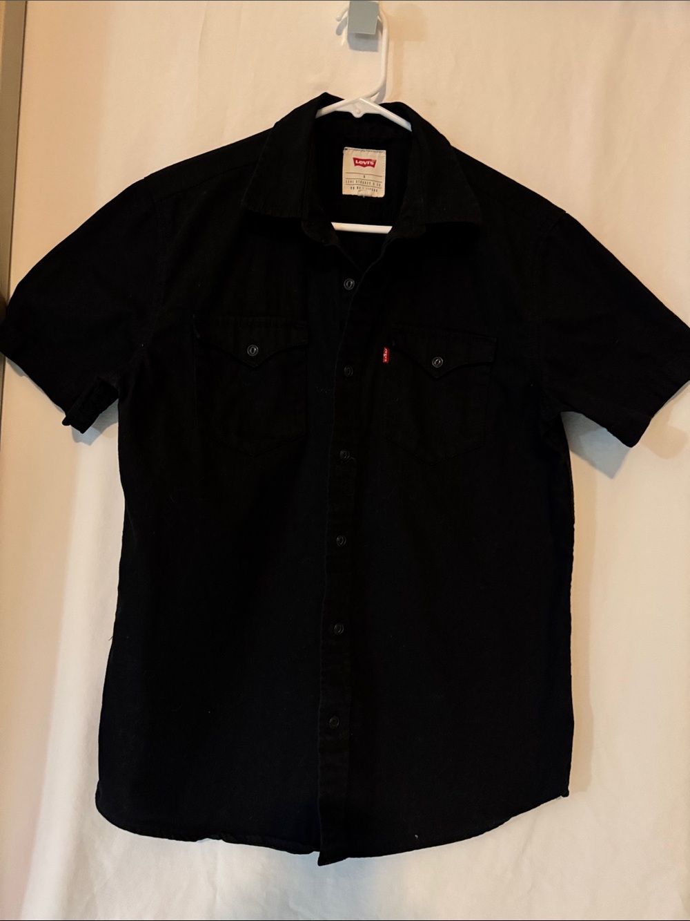 Levi's Men's Short Sleeve Button Down Black Denim Shirt Size S Like New NEVIN